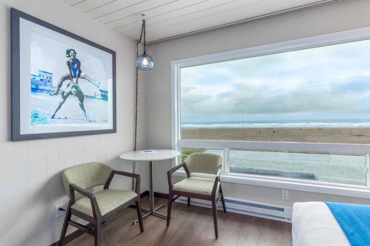 Seashore Inn On The Beach Seaside Buitenkant foto